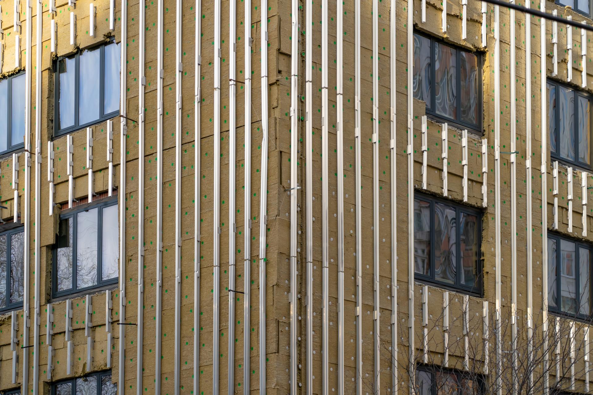 The Ultimate Guide to Summer Metal Building Insulation